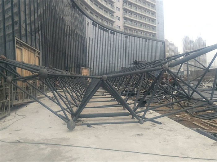 富德万豪酒店雨棚网架